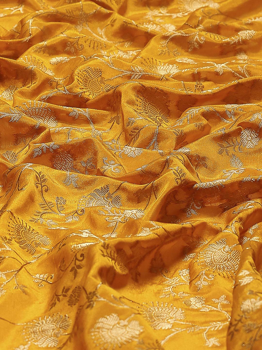 Plain Crepe Saree