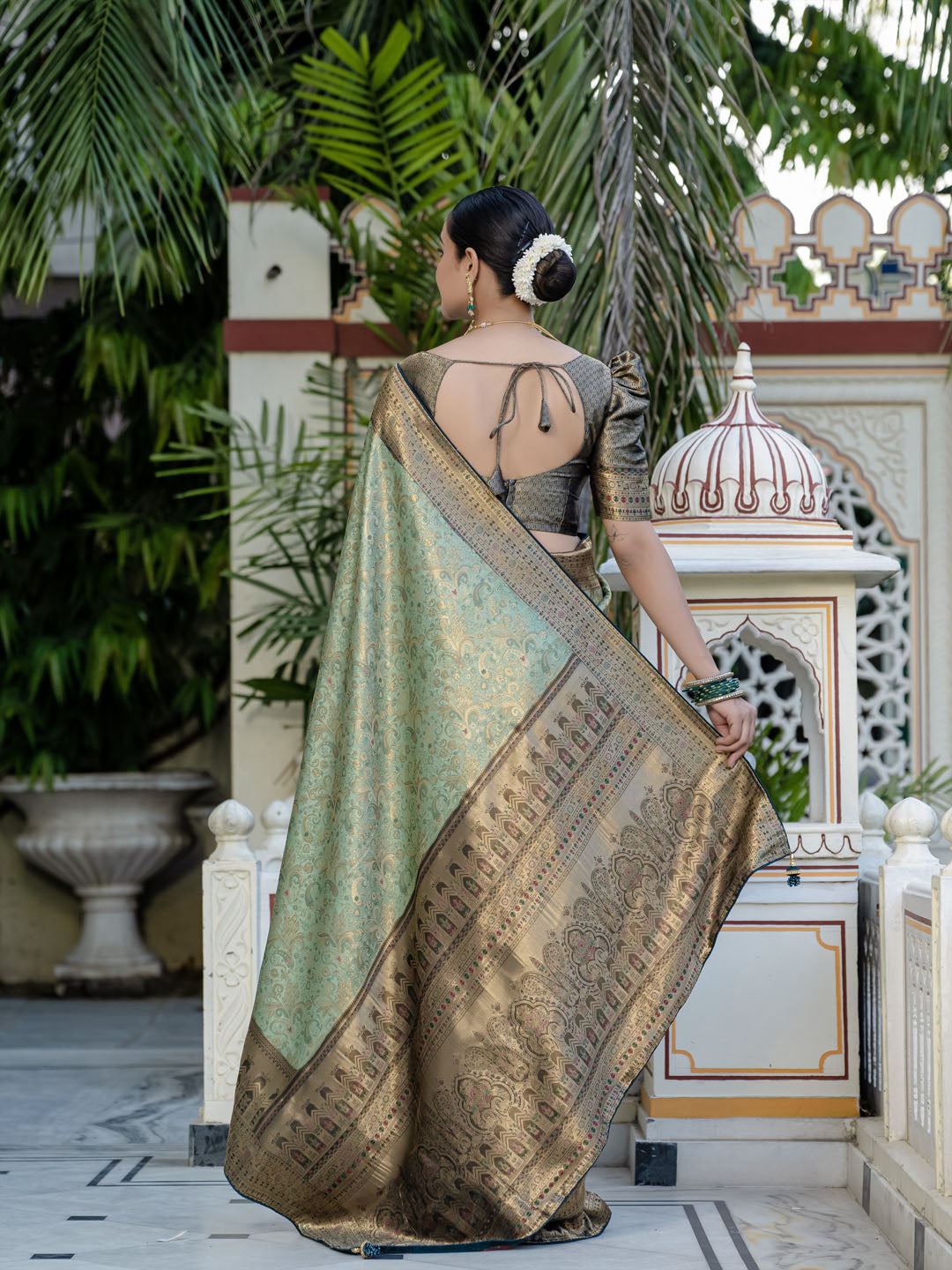 Woven Design Meenakari Kanjivaram Silk Saree
