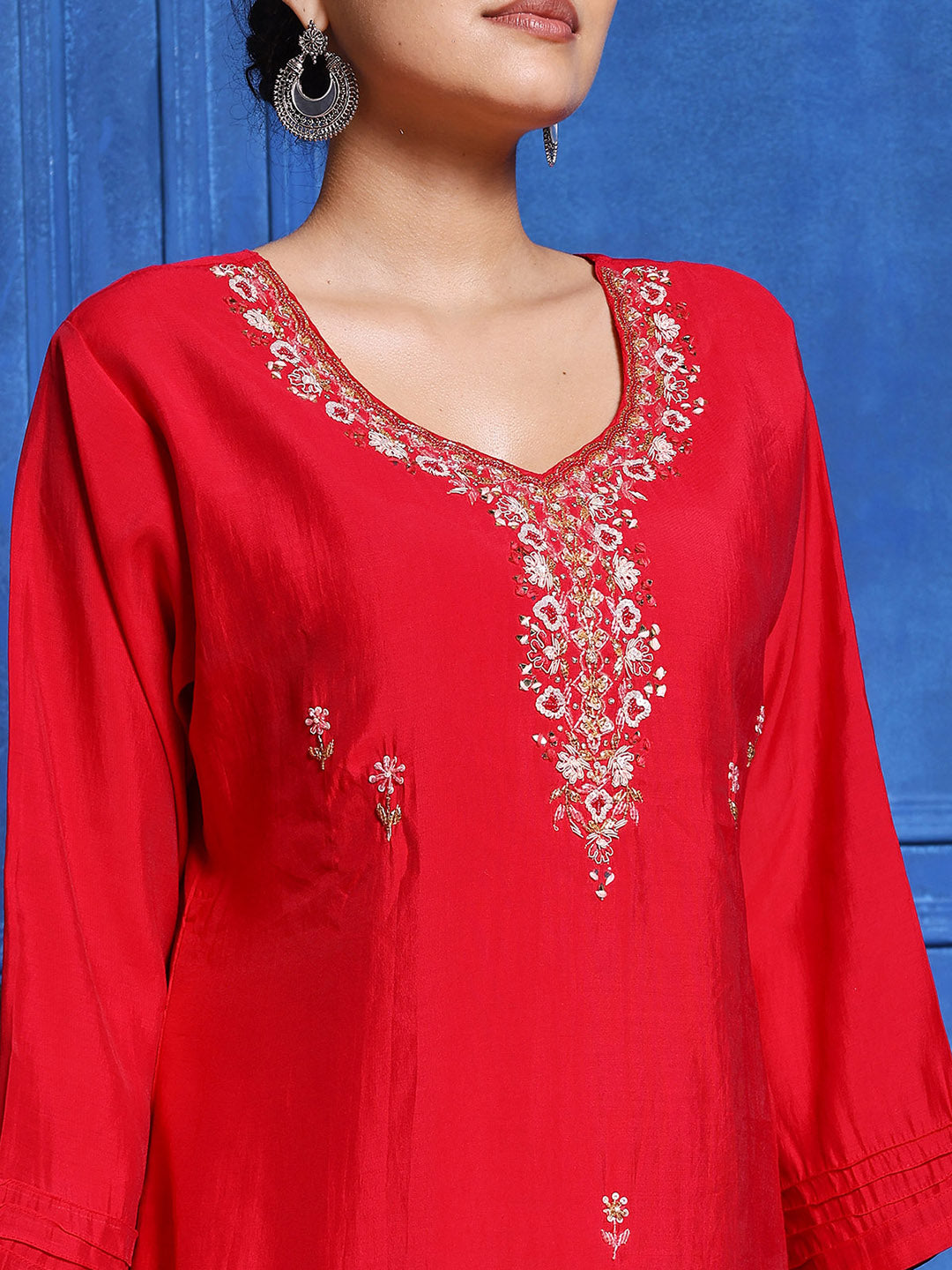 Embroidered Muslin Kurta With Pants & Dupatta