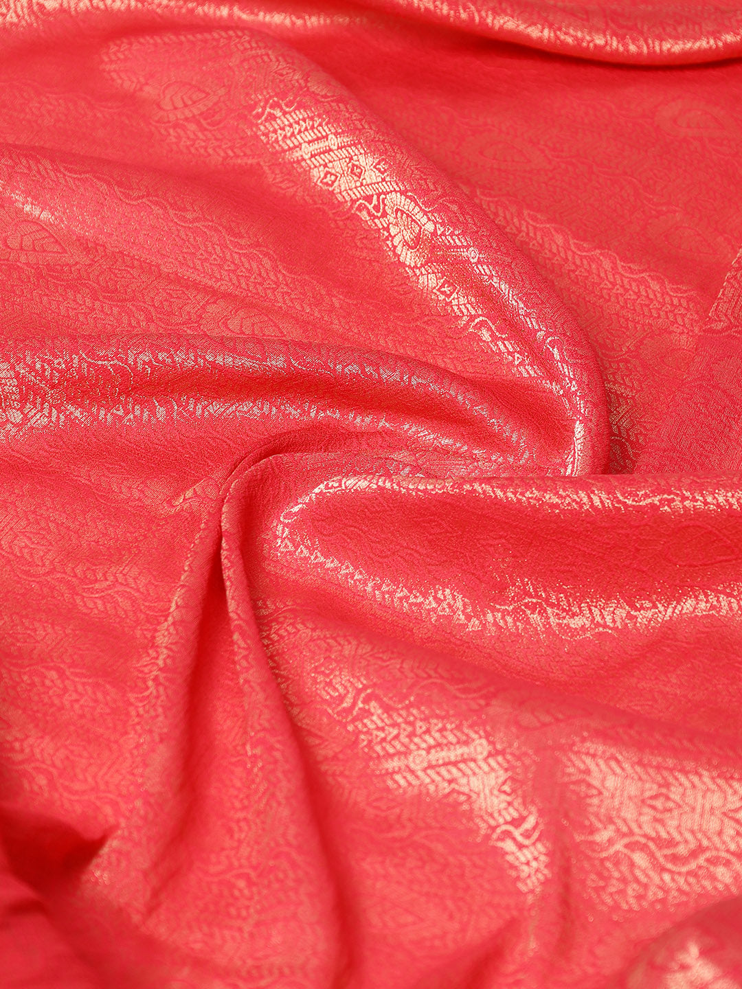 Zari Jaal Woven Crepe Saree