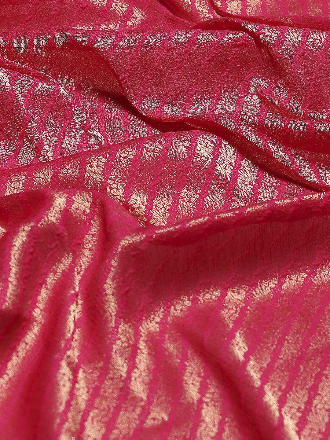 Plain Crepe Saree