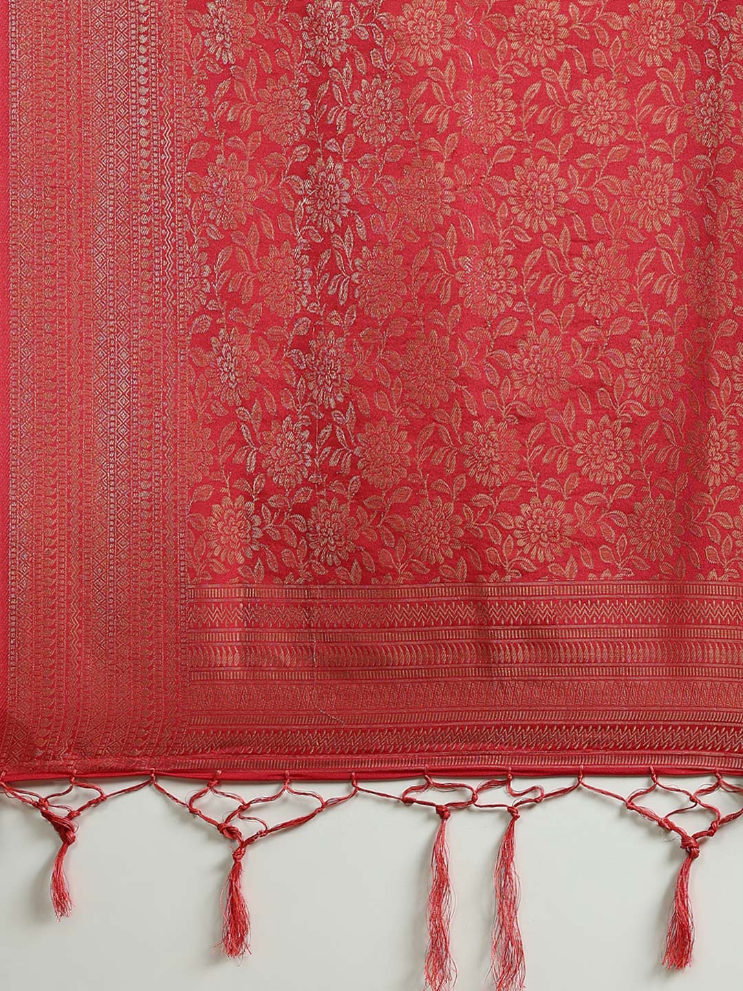 Plain Crepe Saree