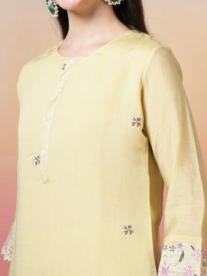 Plain Cotton Kurta With Pant &amp; Dupatta