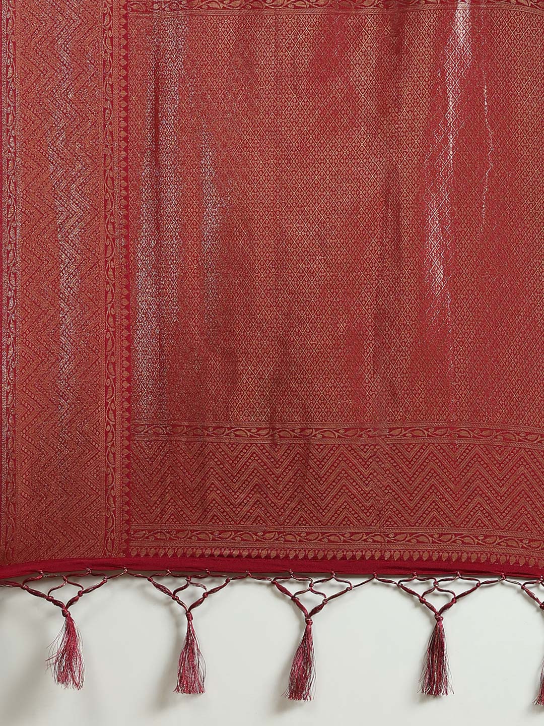 Plain Crepe Saree
