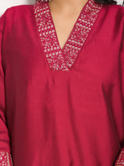 Neck Embroidered Chanderi Kurta With Pants & Dupatta