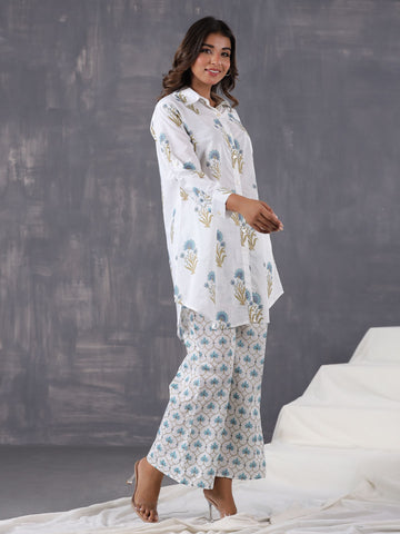 Floral Printed Cotton Blend  Kurta With Pants