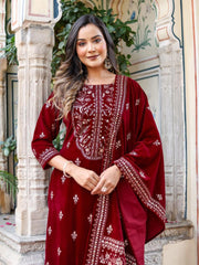 Neck Embroidered Velvet Kurta With Pants & Dupatta