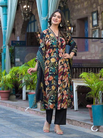 Digital Printed Cotton Blend Kurta With Pants & Dupatta