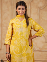 Printed Muslin Kurta With Pants & Dupatta