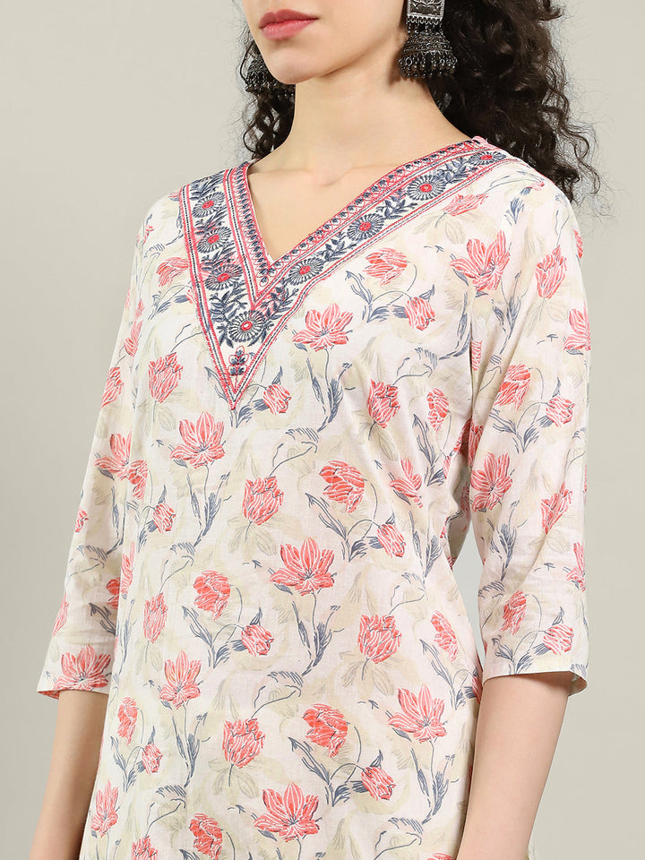 Printed Cotton Blend Kurta &amp; Pants