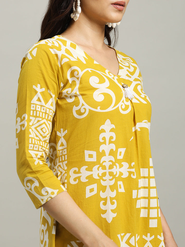 Printed Cotton Blend Kurta With Pants