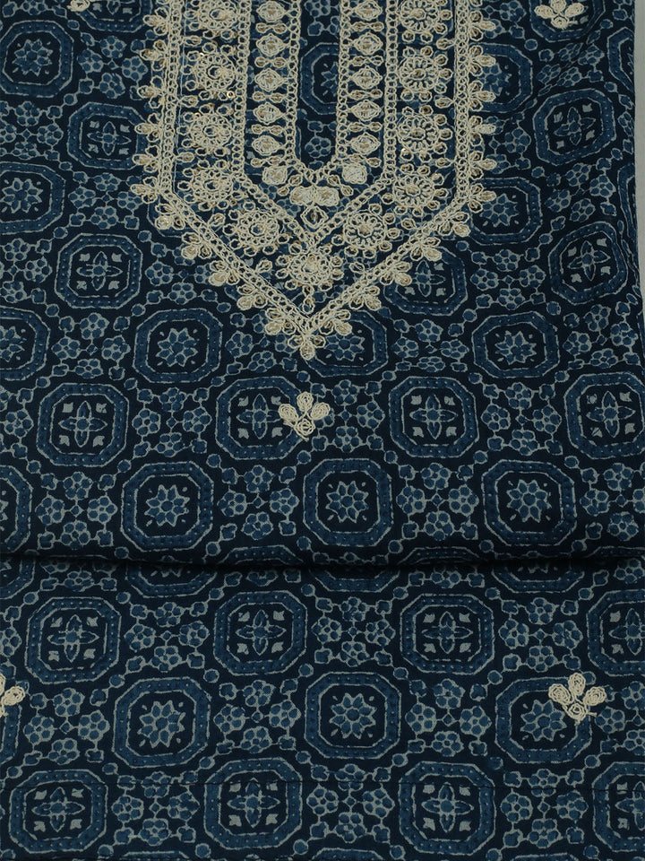 Printed Cotton Unstitched Suits Printed Suit With Pant &amp; Dupatta