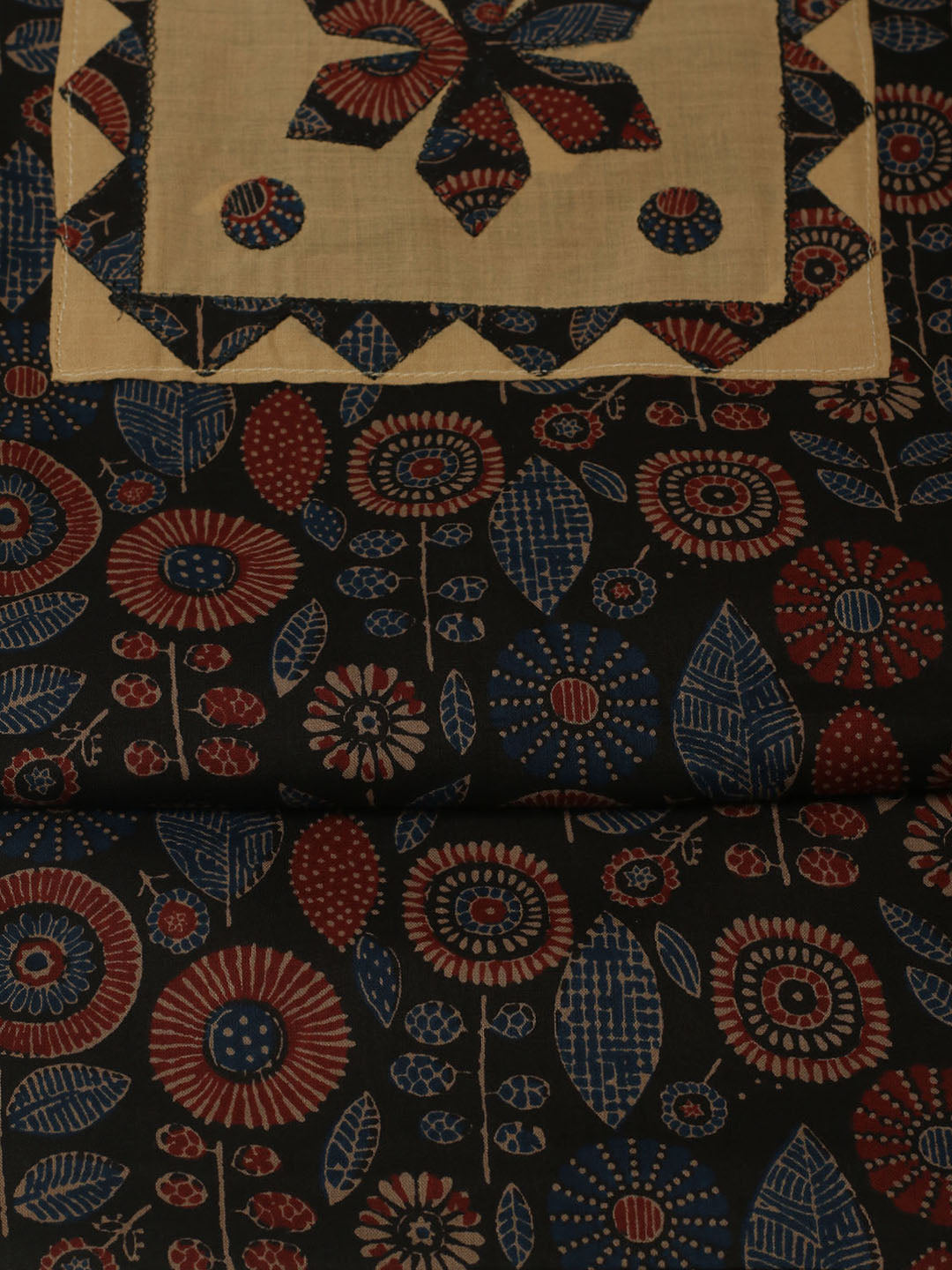 Printed Cotton Unstitched Suits Printed Suit With Pant &amp; Dupatta