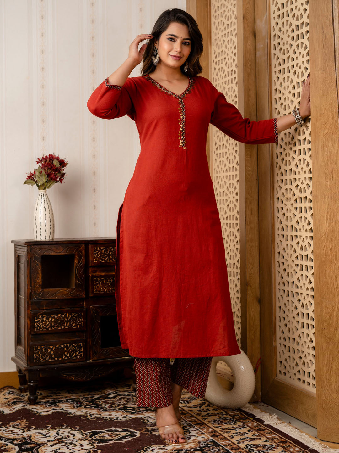 Neck Patti Cotton Kurta With Pants & Dupatta
