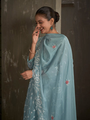 Embroidery Jaal Organza Kurta With Pants & Dupatta