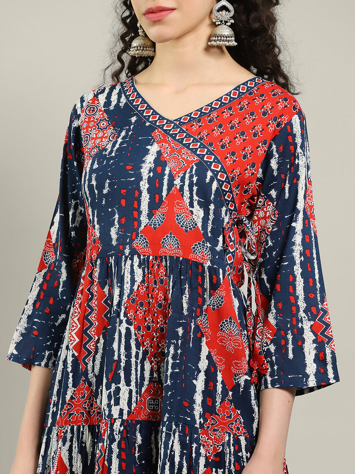Printed Cotton Blend Kurta &amp; Pants