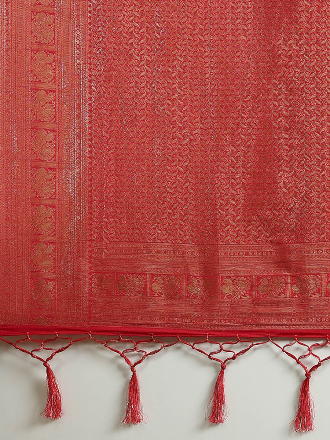 Plain Crepe Saree