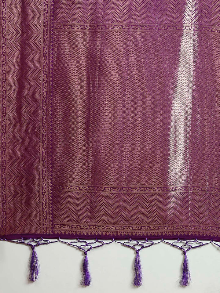 Plain Crepe Saree