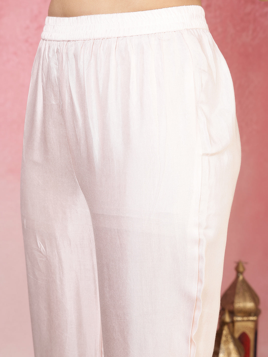 Embroidered Chanderi Kurta With Pant & Dupatta