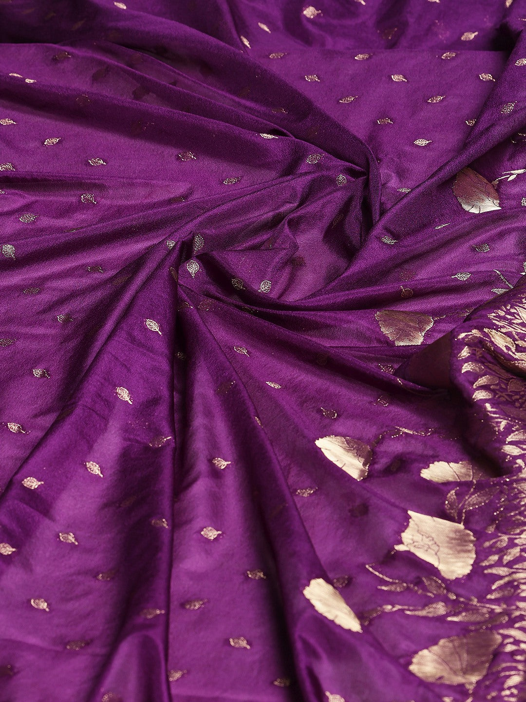 Plain Crepe Saree