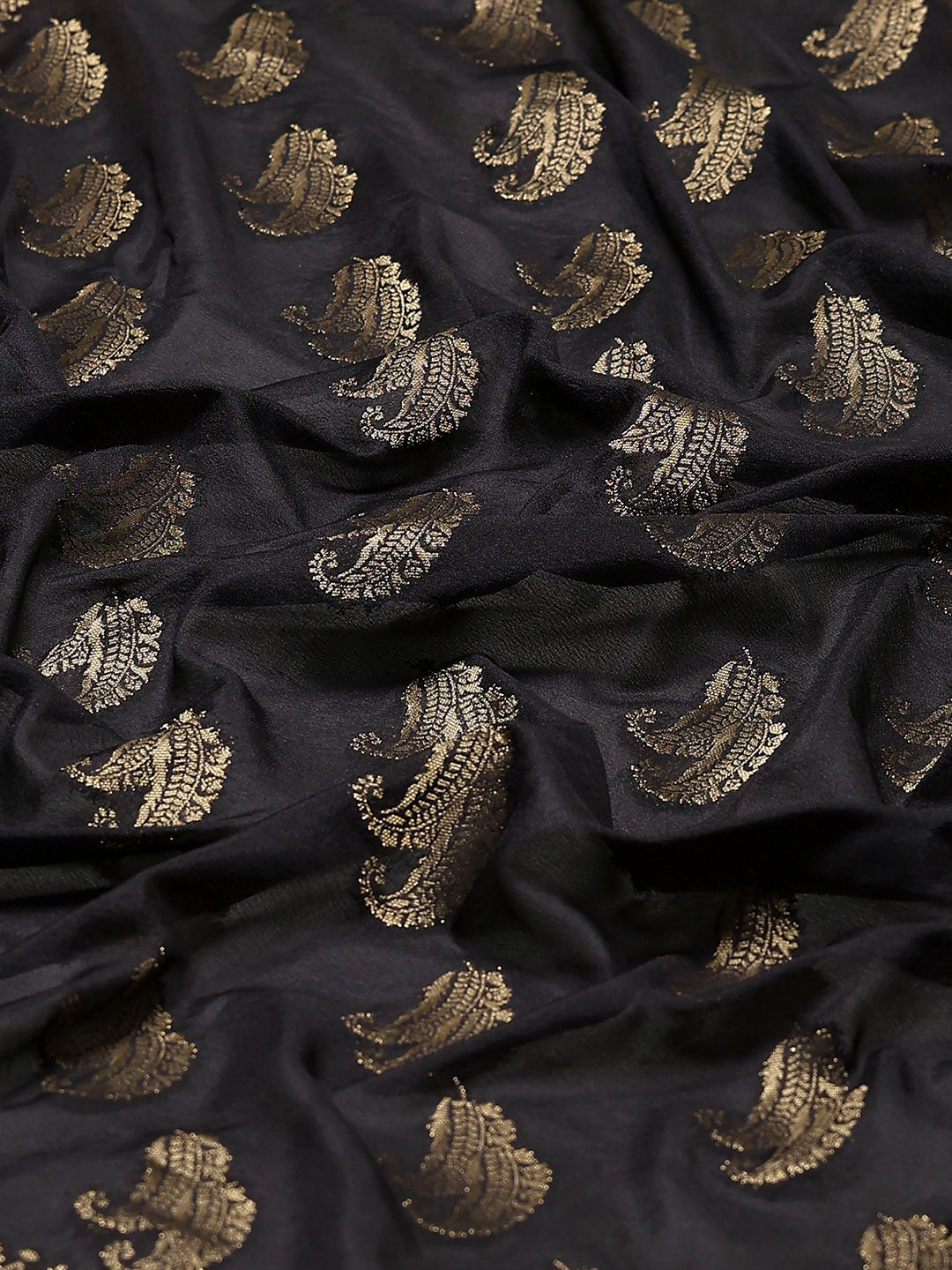 Plain Crepe Saree