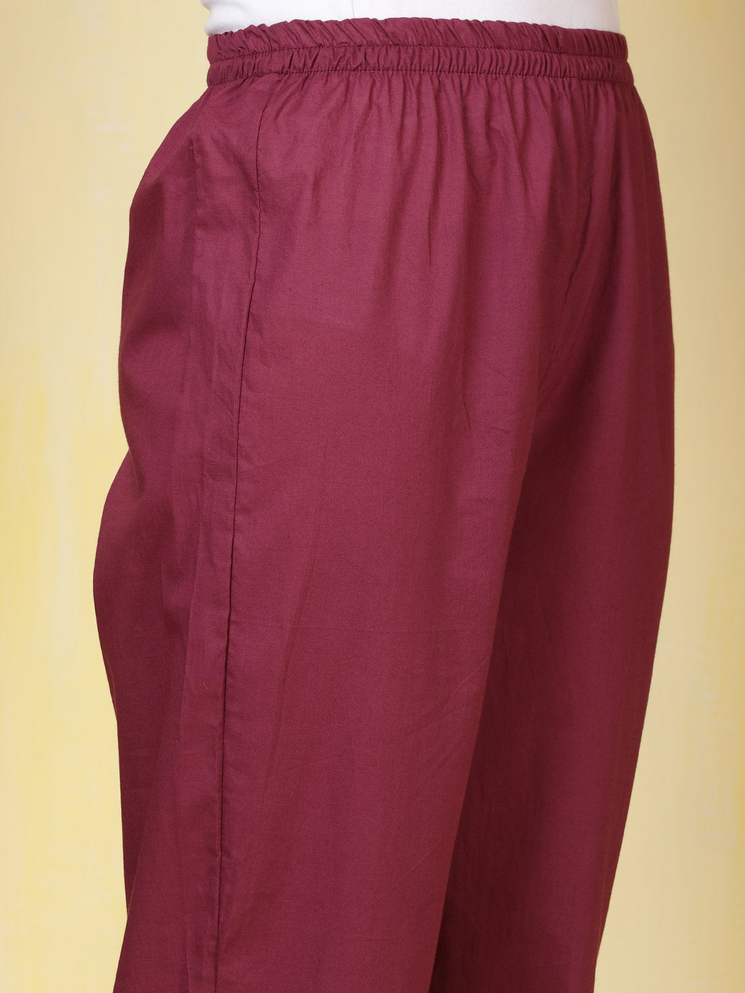 Printed Cotton Blend Kurta With Pants