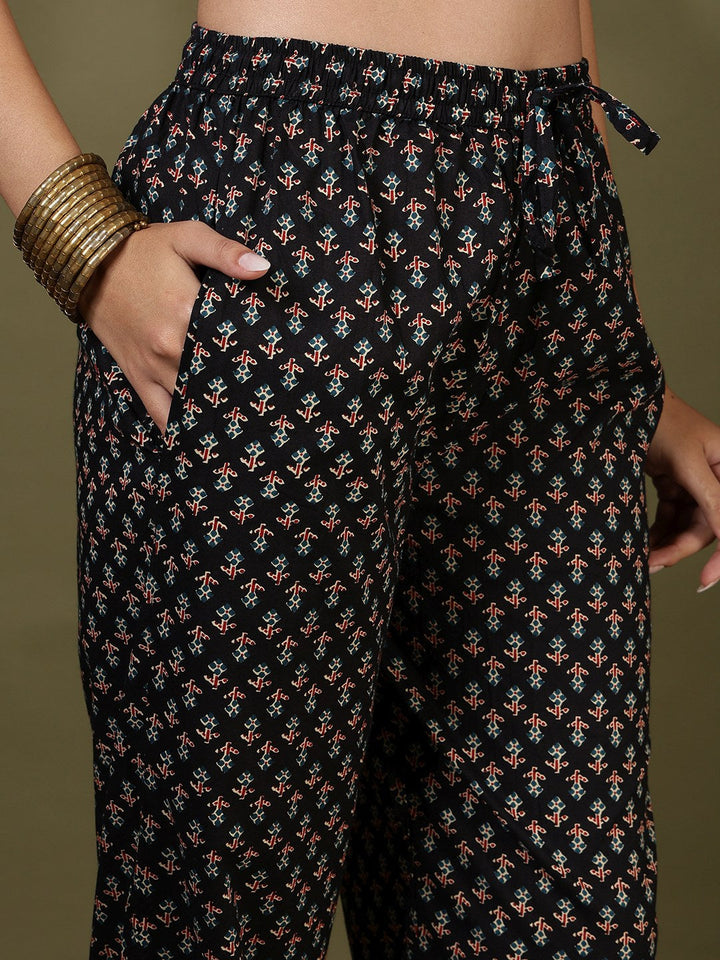 Printed Cotton Blend Kurta With Pant &amp; Dupatta