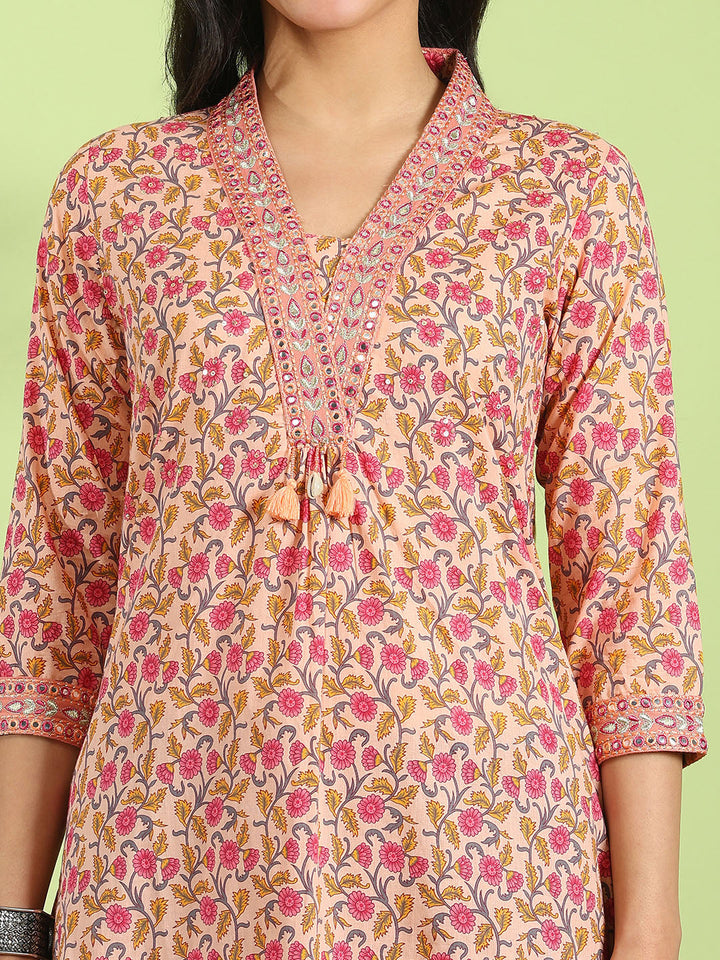 Floral Printed Cotton Blend Kurta