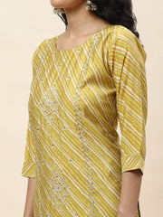 Embroidered Muslin Kurta