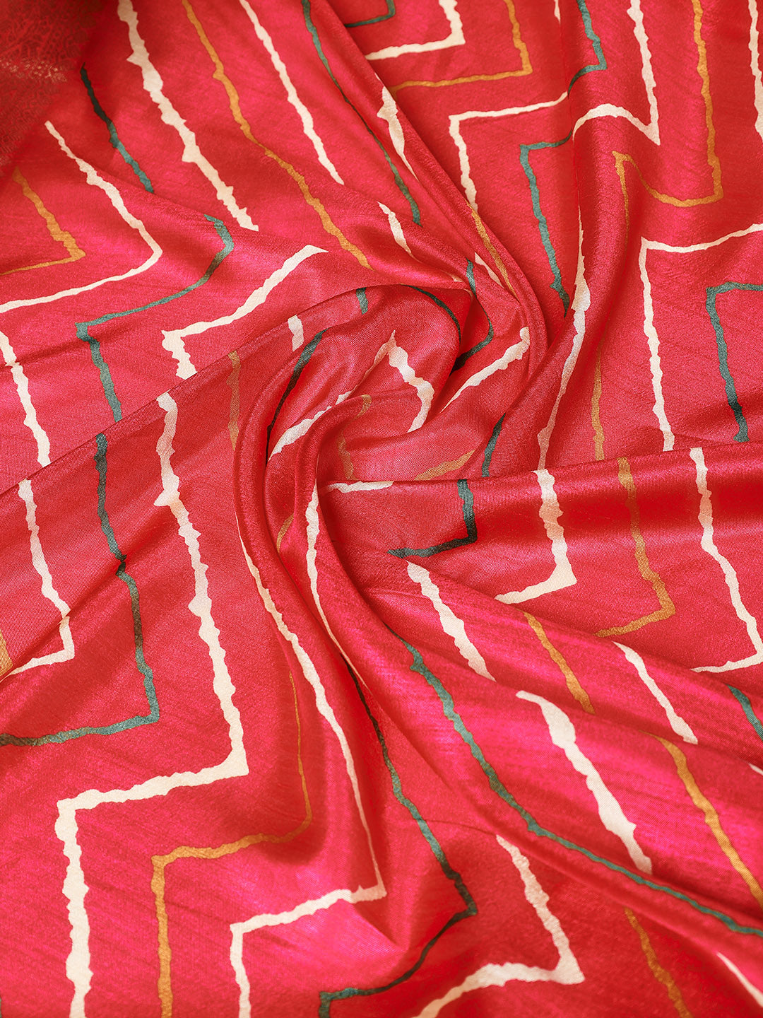 Digital Printed Art slik Saree