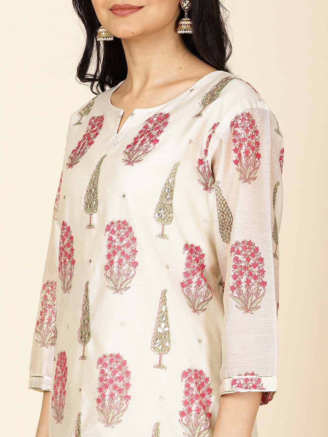 Floral Printed Chanderi Kurta With Pants & Dupatta