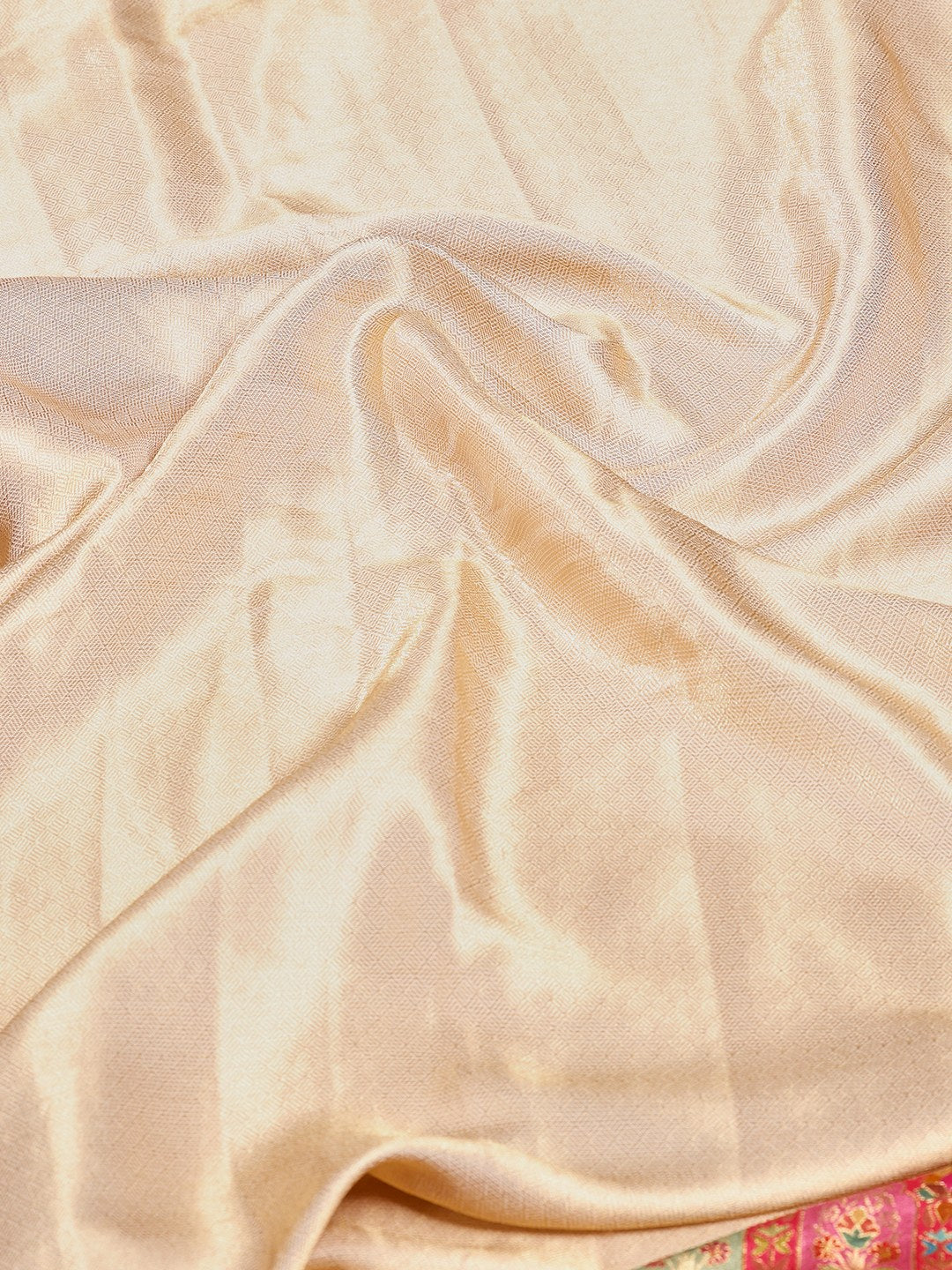 Woven Design Dola Silk Saree