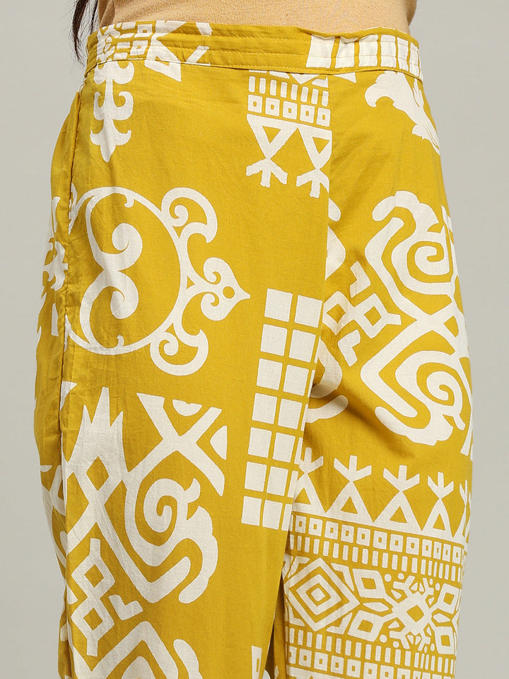 Printed Cotton Blend Kurta With Pants