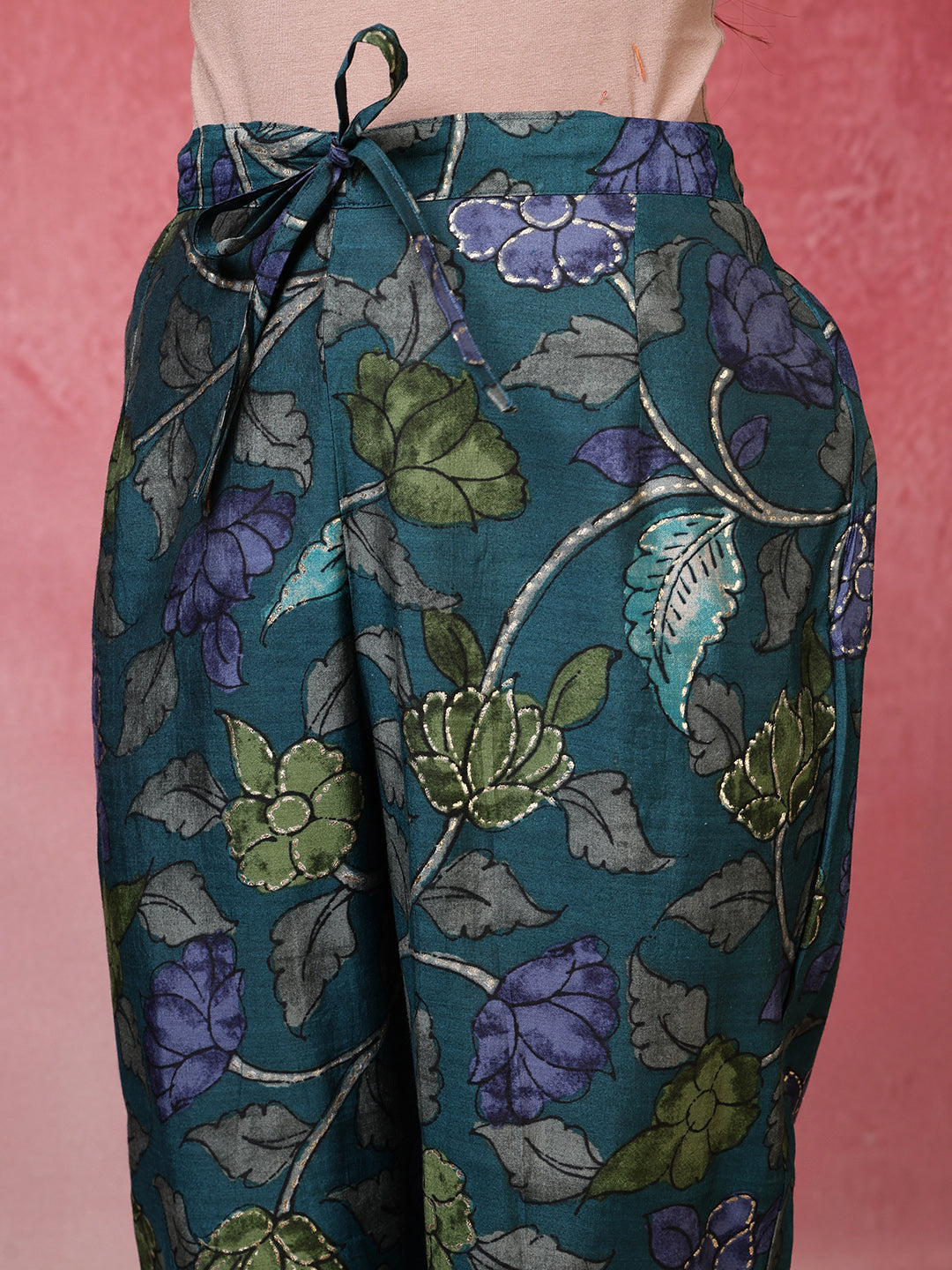 Printed Cotton Blend Kurta With Pants