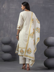 Digital Floral Printed Cotton Blend Kurta With Pants & Dupatta