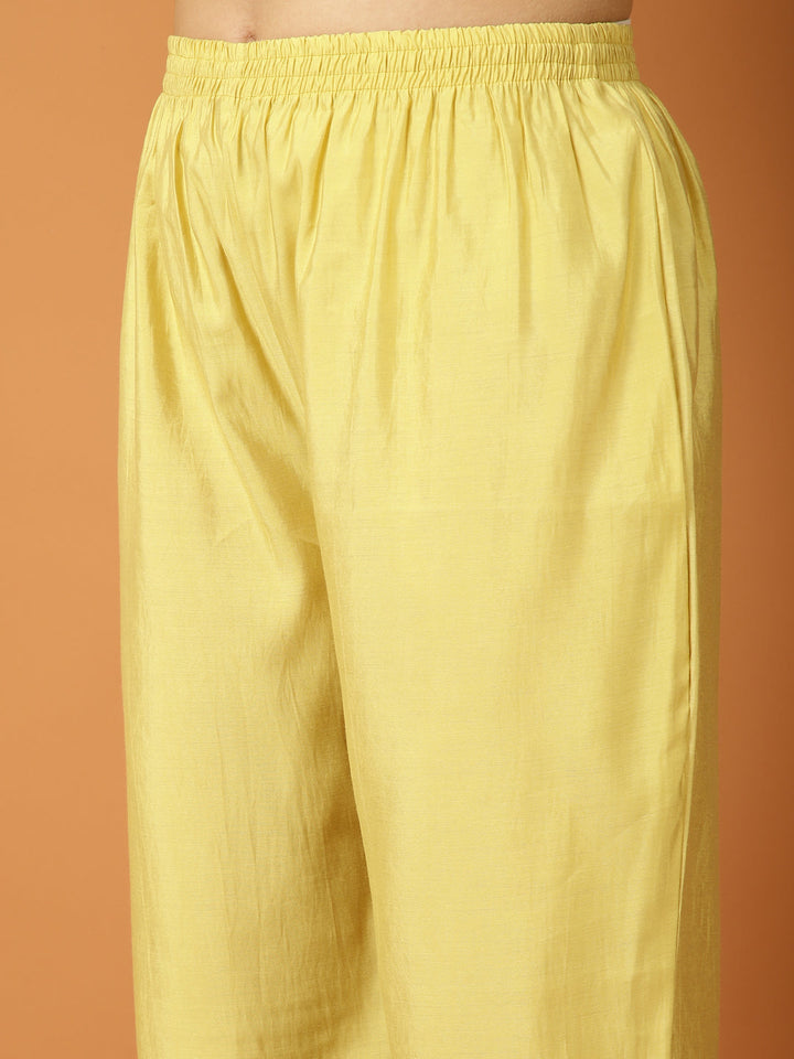 Neck Embroidered Cotton Blend Kurta