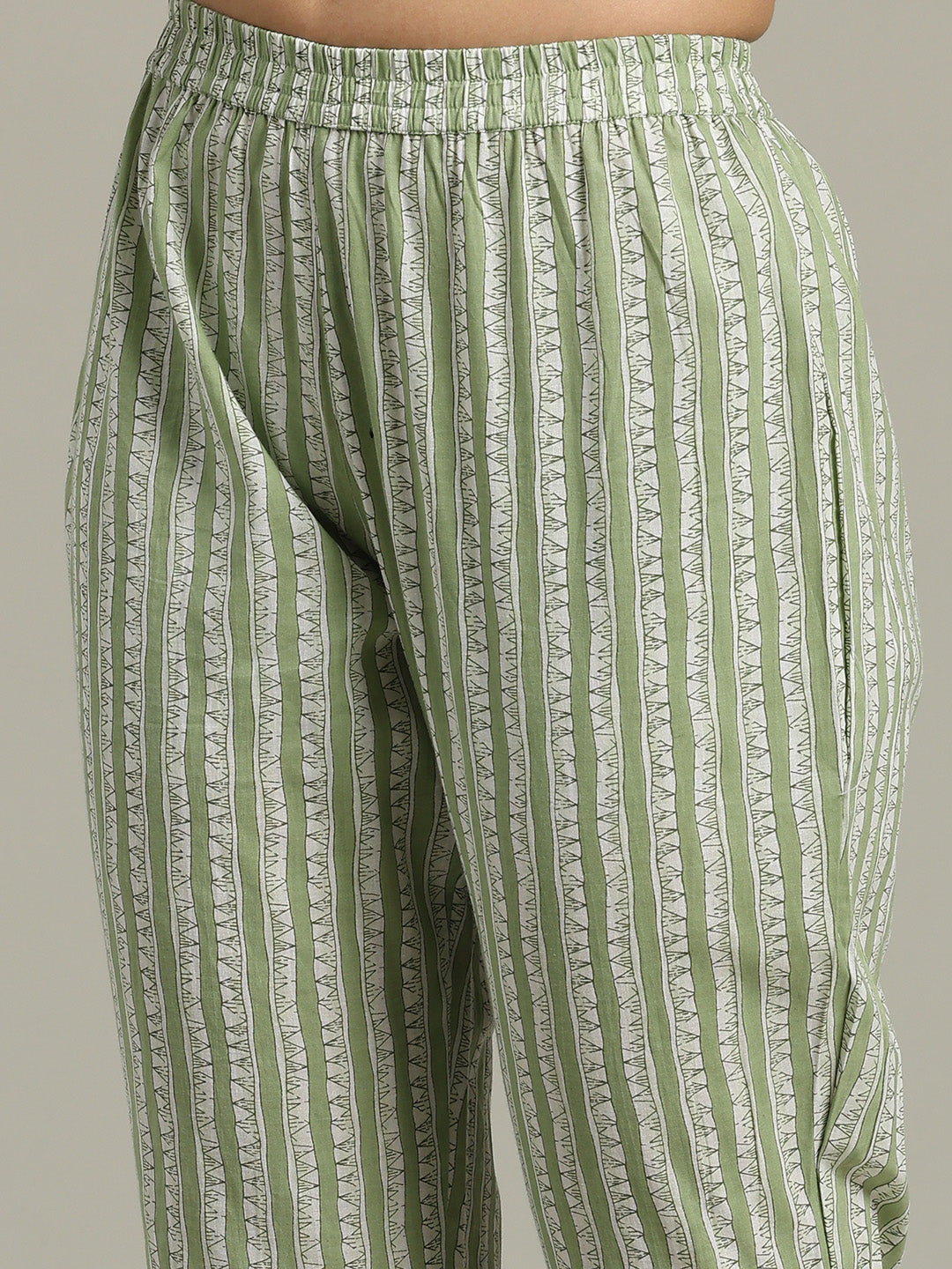 Floral Parinted Cotton Blend Kurta With Pants &amp; Dupatta