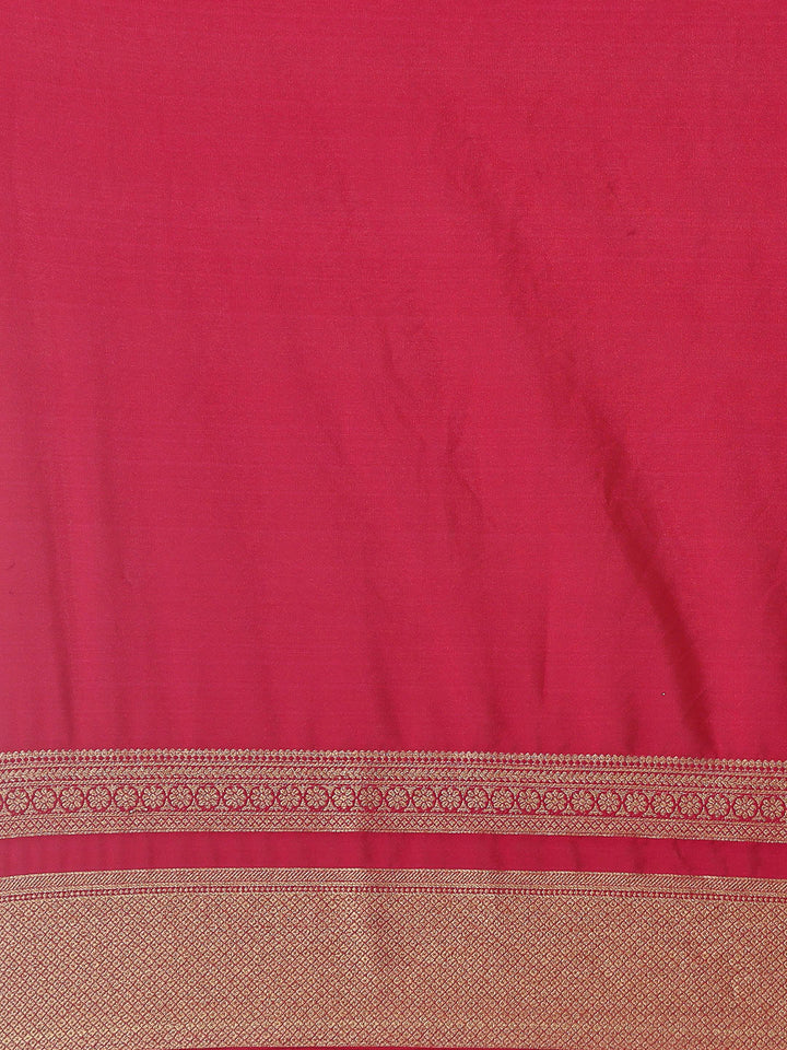 Plain Crepe Saree