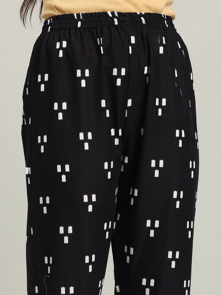 Printed Cotton Blend Kurta With Pants