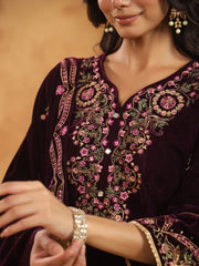 Neck Zari Embroidered Velvet Kurta With Pants & Dupatta