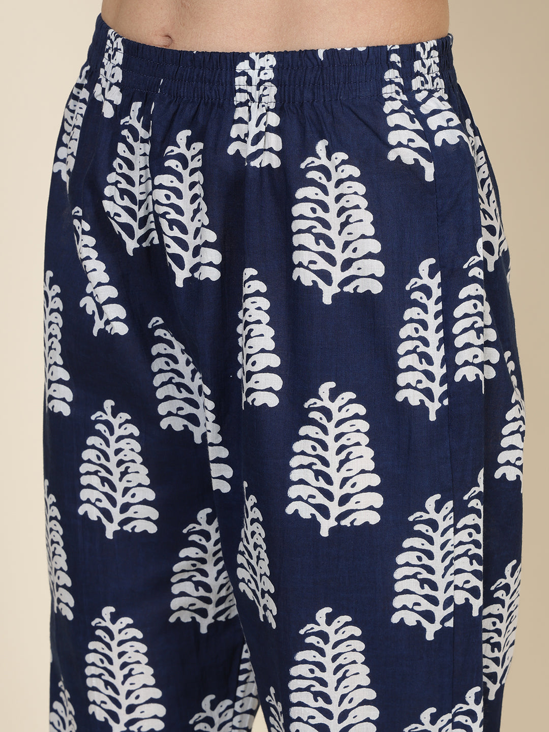 Printed Cotton Blend Kurta With Pants