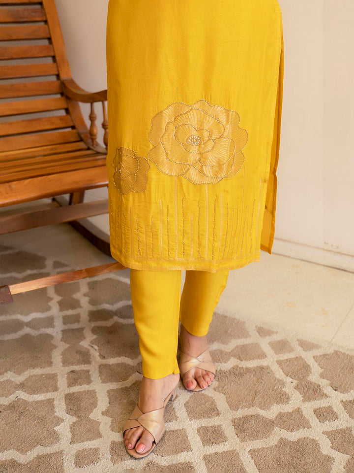 Embroidered Silk Kurta With Pant &amp; Dupatta