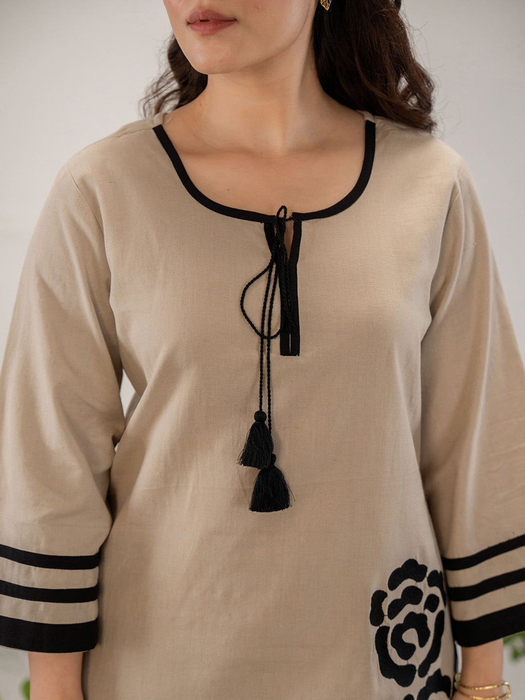 Beige Cotton Blend Printed Straight Kurta With Pant