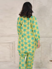 Floral Printed Cotton Blend Kurta With Pants