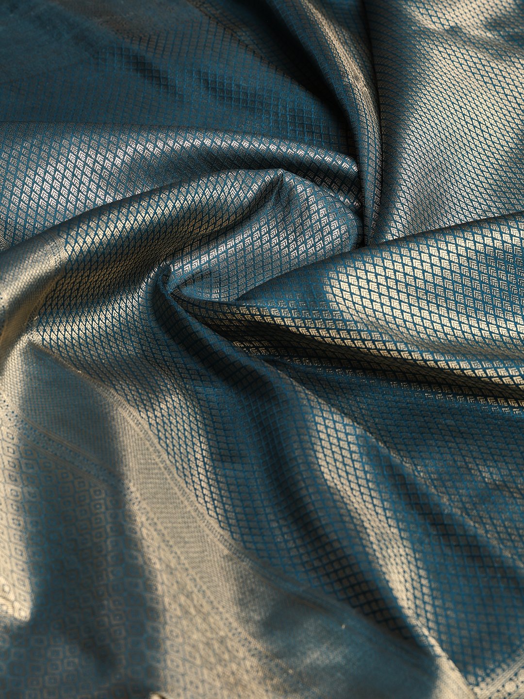 Woven Design Art Silk Saree