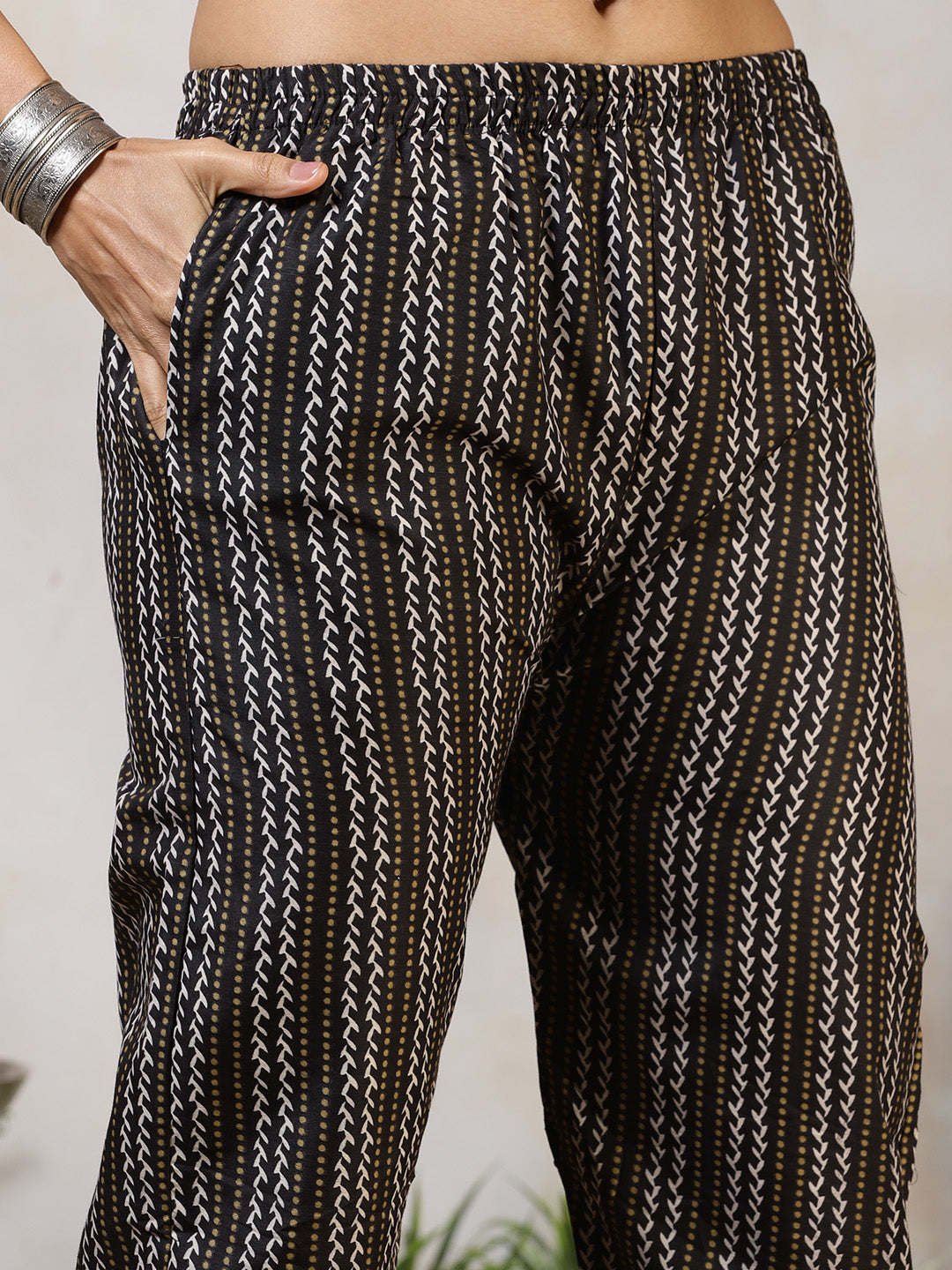 Printed Cotton Blend Kurta With Pants & Dupatta