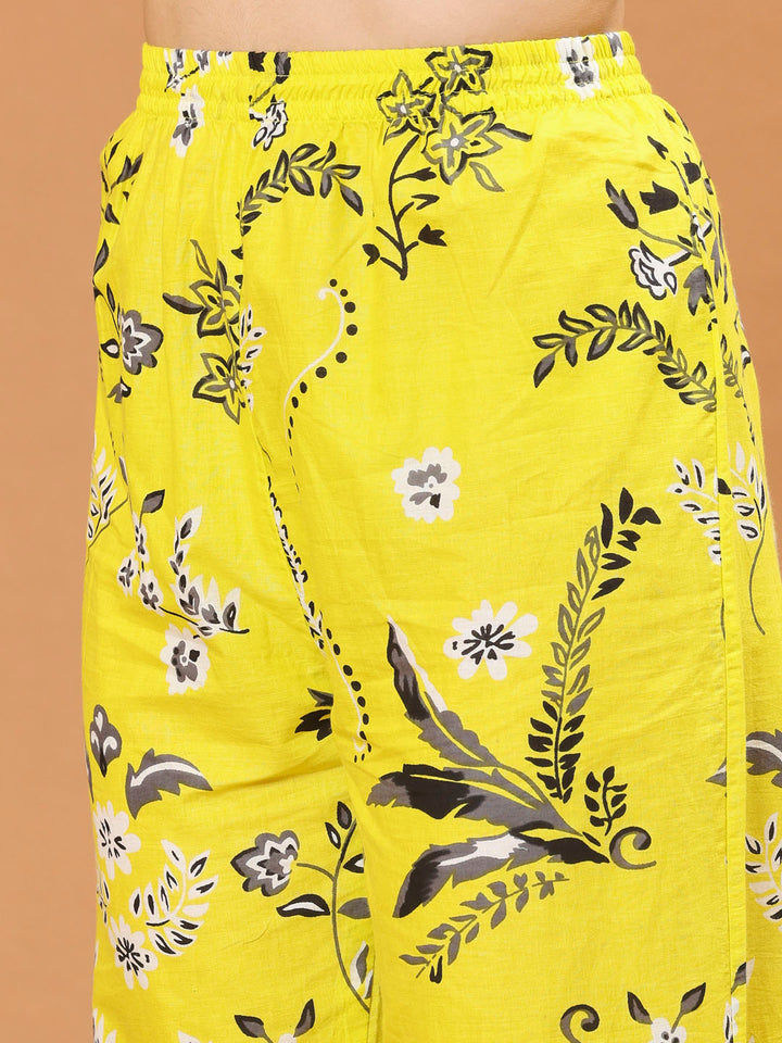 Floral Printed Cotton Kurta With Pants