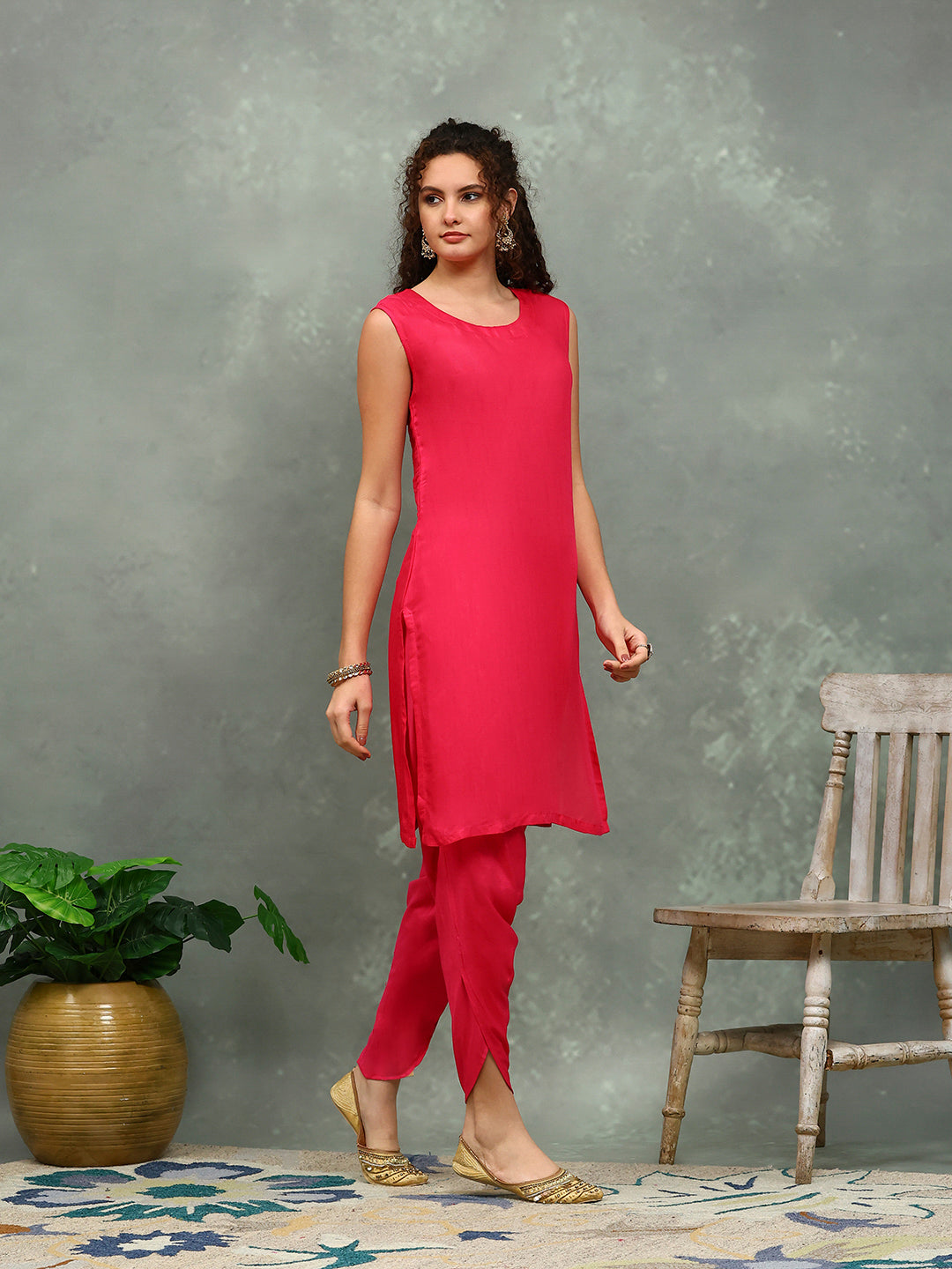 Printed Chinon Kurta With pants