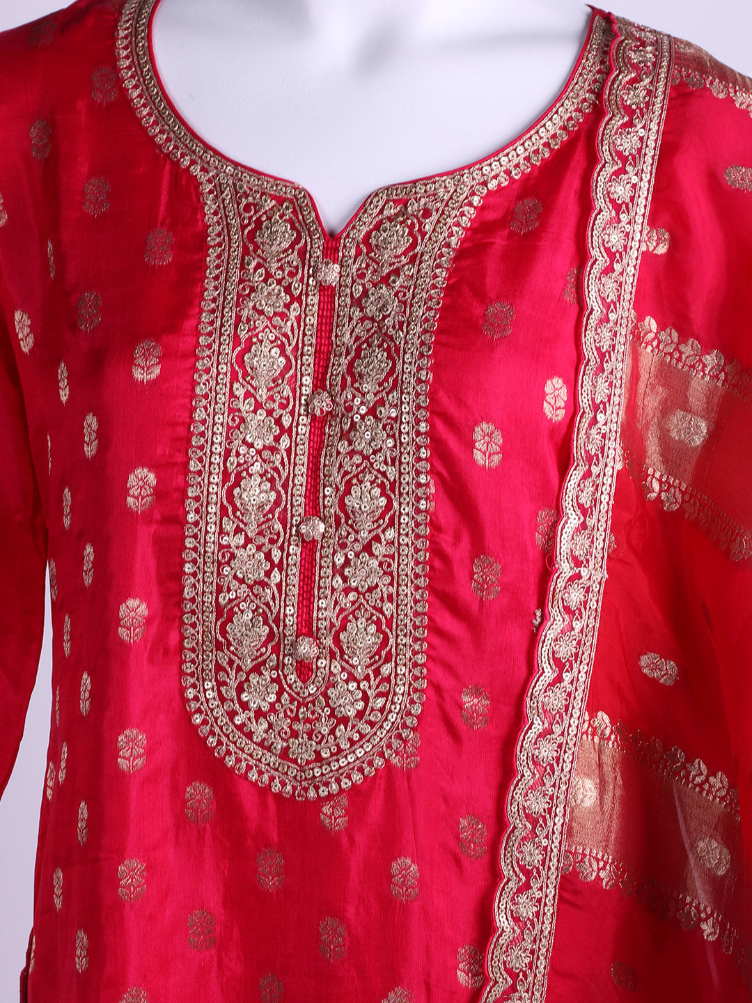 Embroidered Banarasi Kurta With Pant & Dupatta