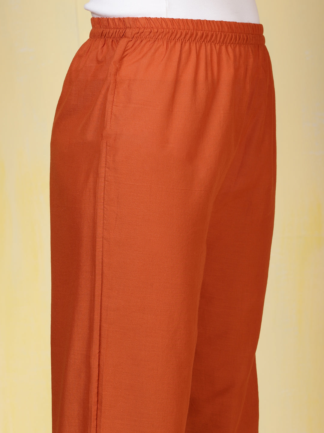 Printed Cotton Blend Kurta With Pants